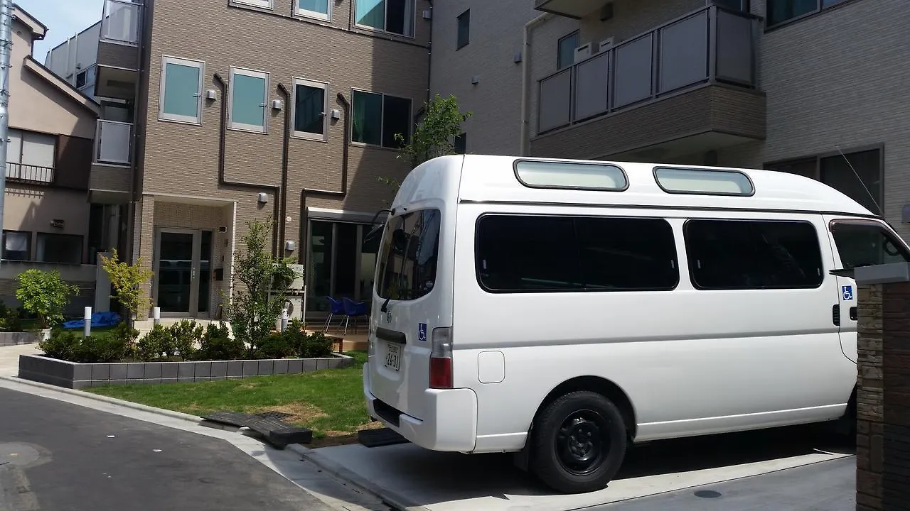 Tokyo Guest House 2020 0*,